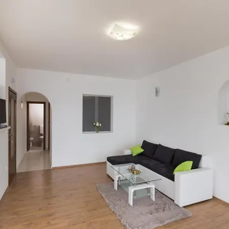 Appartamento Manuela - One-bedroom With Balcony And Sea View *