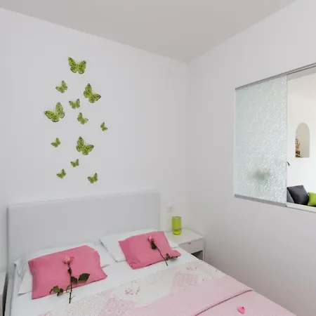 Manuela - One-bedroom With Balcony And Sea View * Cavtat